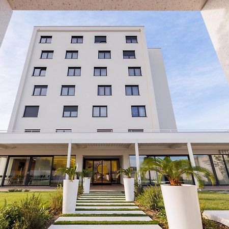 Hotel Capris Capodistria Boutique Exterior photo